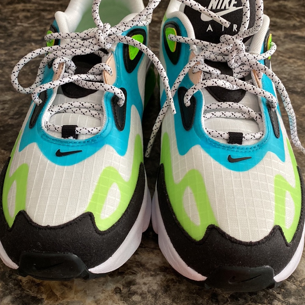Nike Air Max 200 SE (GS) - Picture 7 of 13